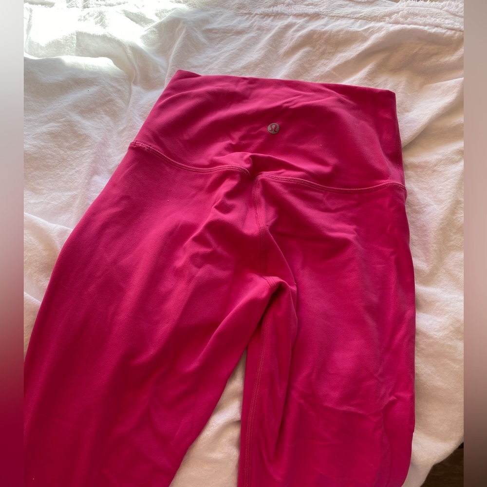 Lululemon Sonic Pink align leggings